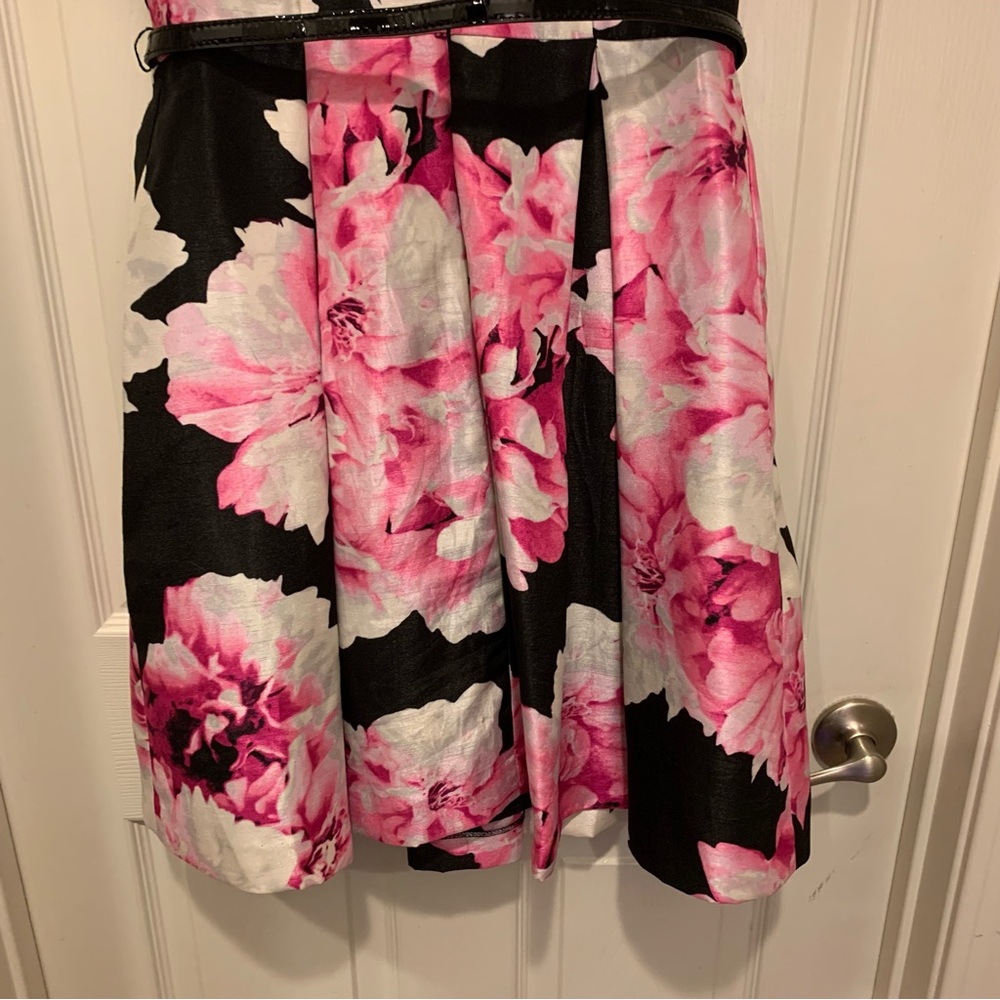 Floral Pink and Black Women’s Dress - Picture 7 of 9